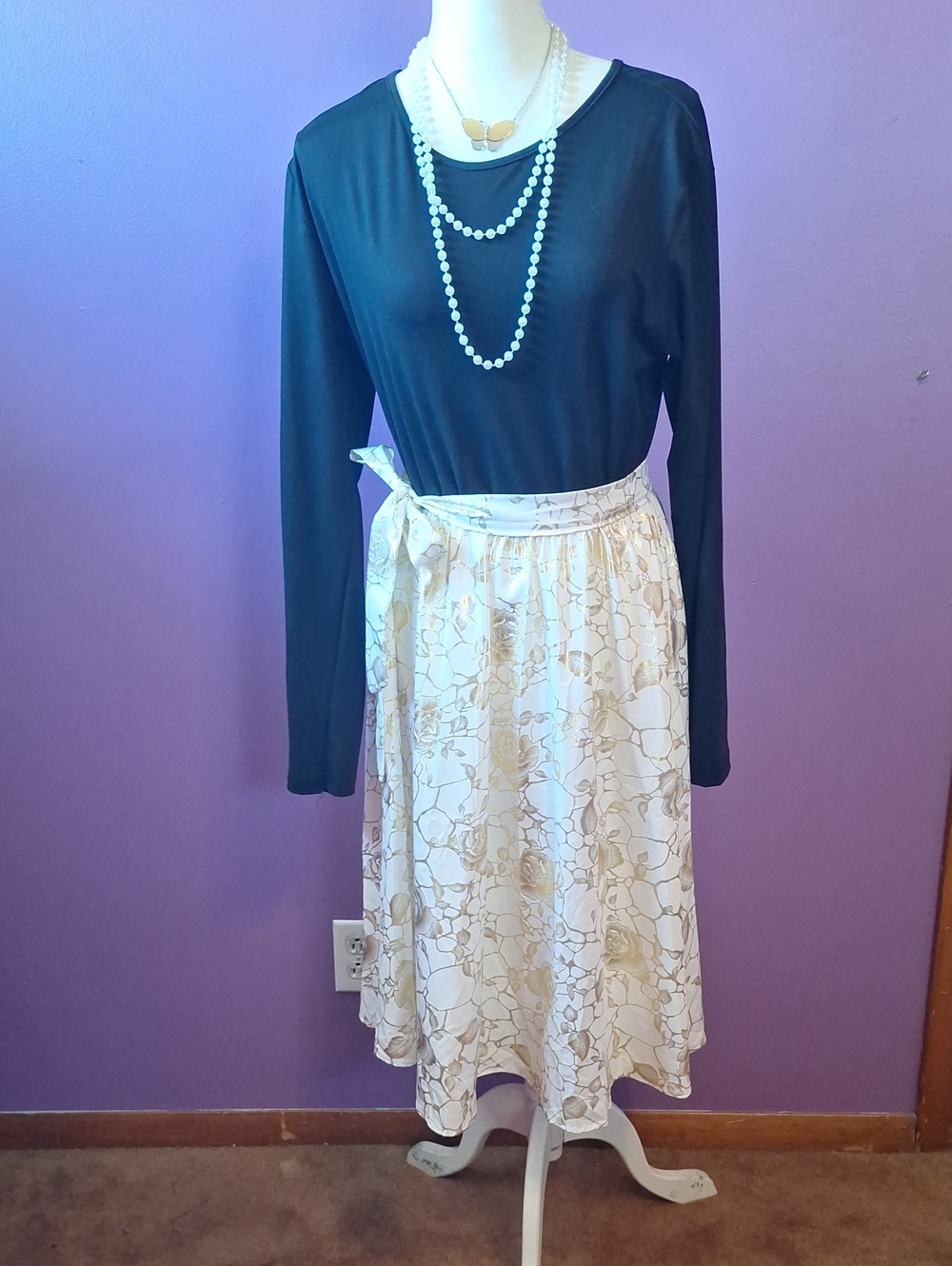 Black Long-Sleeve Midi Dress With Metallic Gold Roses